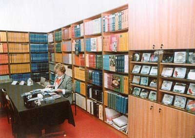 THE REFERENCE CENTER
